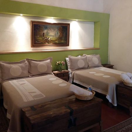 Casa Limonchelo Hotel B&B モレリア エクステリア 写真